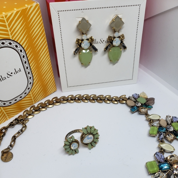 Stella & Dot Trellis Necklace w/earrings and ring - Picture 3 of 3